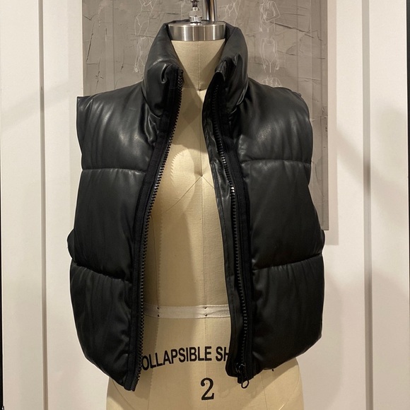 Zara Tops Zara Black Puffer Vest Poshmark